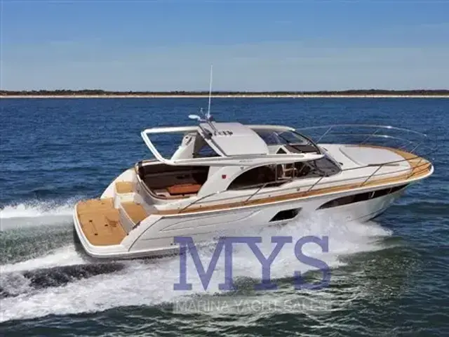 Marex Cabriolet Cruiser 360