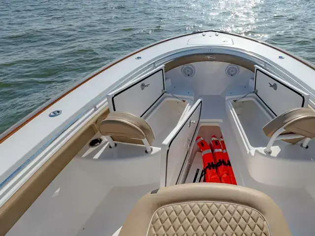 Valhalla Boatworks V33 Center Console