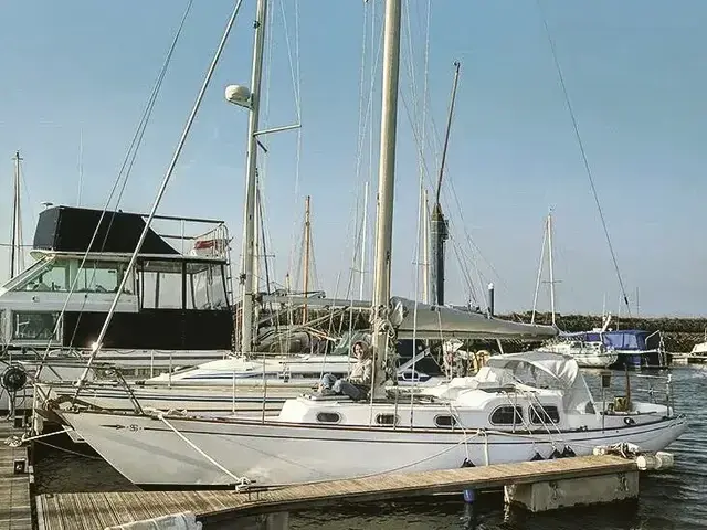 Sparkman 34