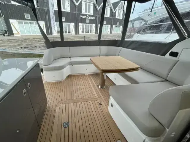 Princess Yachts Limited V50