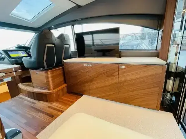 Princess Yachts Limited V50