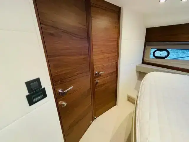 Princess Yachts Limited V50