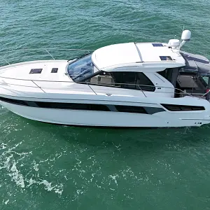 2016 Bavaria 400 Ht Sport