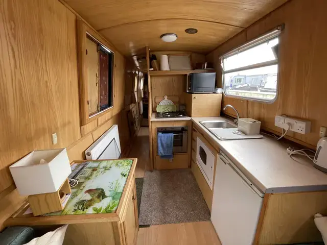 Eastern Caravans Narrowboat