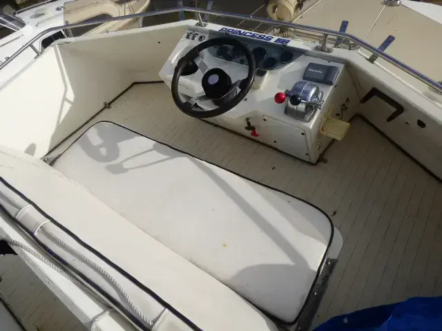 Princess 37 Flybridge