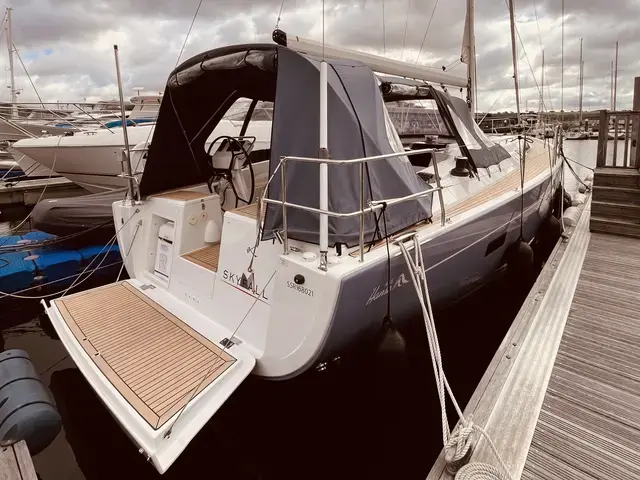 Hanse 455