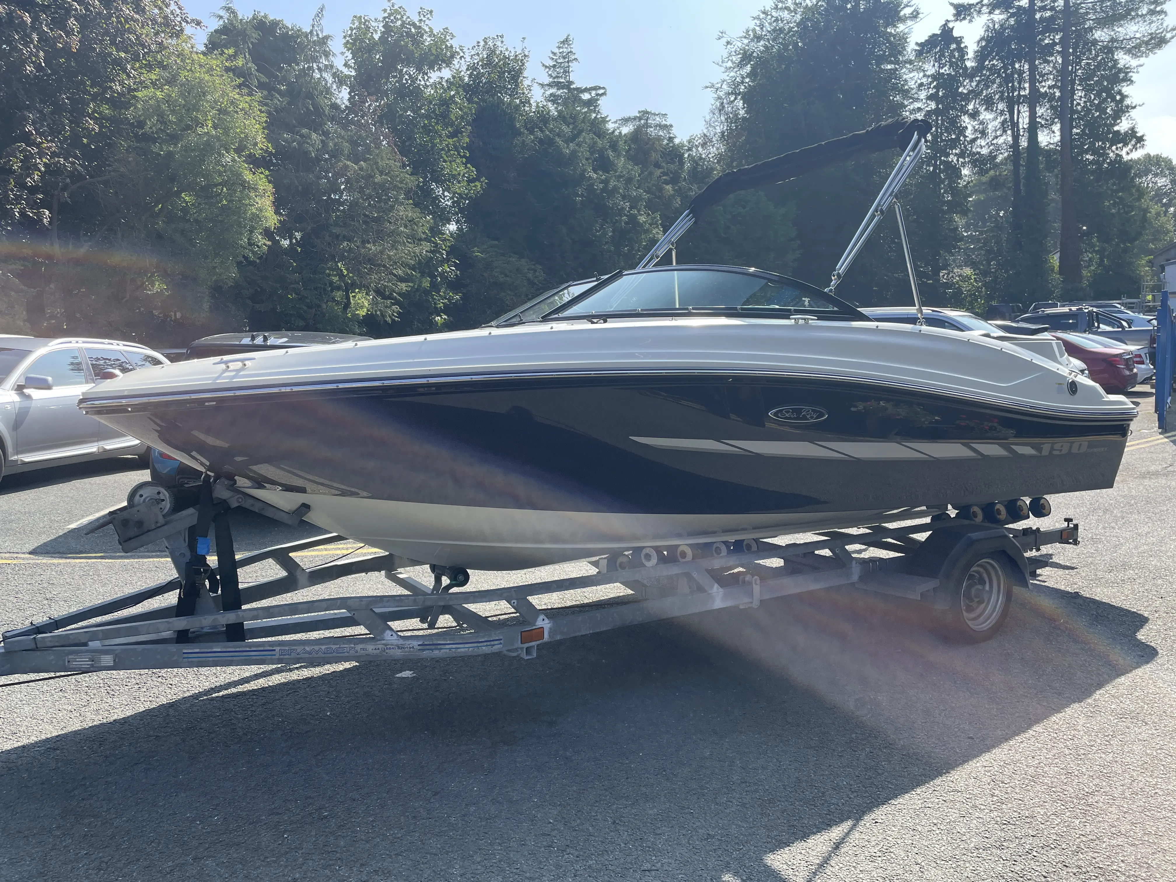 2014 Sea Ray 190 bow rider