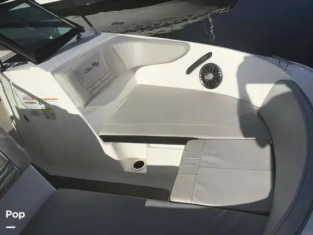 Sea Ray 210 Spx