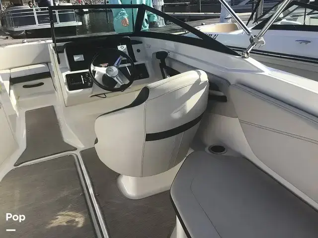 Sea Ray 210 Spx