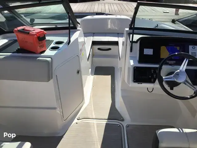 Sea Ray 210 Spx