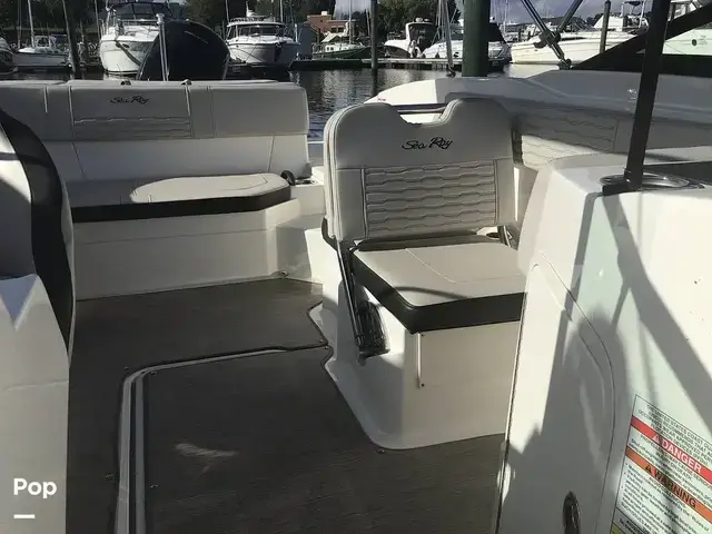 Sea Ray 210 Spx