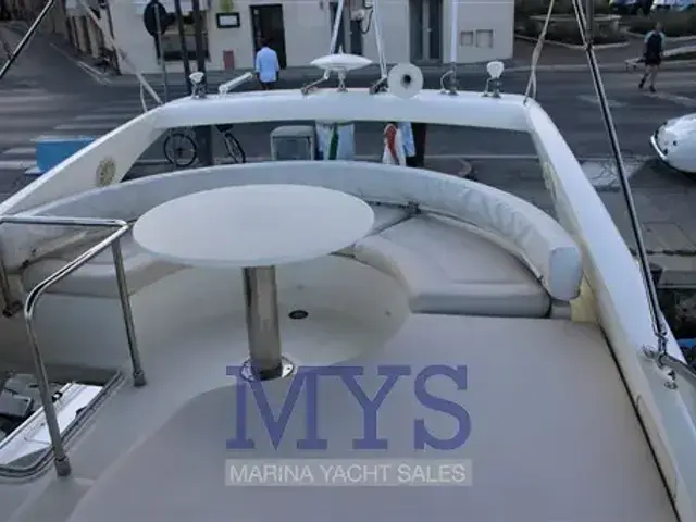 Ferretti Yachts 430 Flybridge