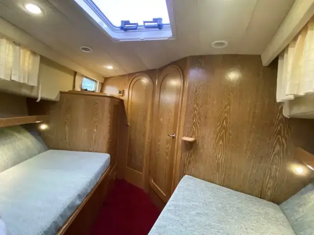 Dale 38 Aft Cabin