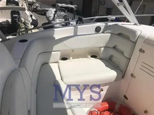 Boston Whaler 320 Outrage