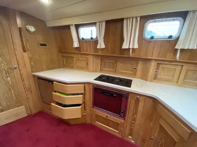 Dale 38 Aft Cabin