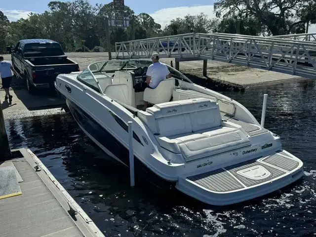 Sea Ray 260 Sundeck