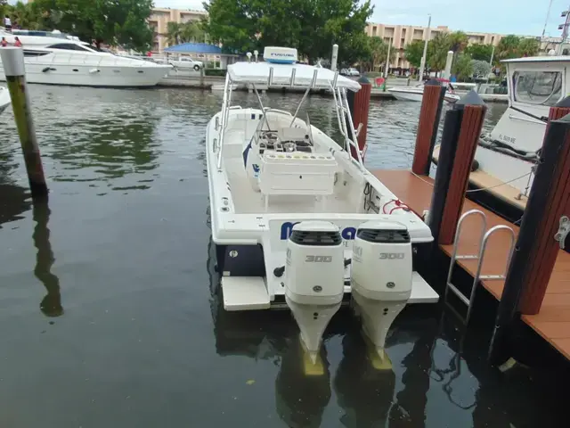 Intrepid Boats 322 Open