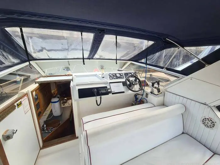 1990 Fairline targa 27