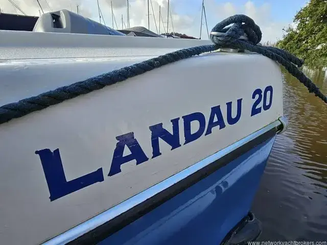 Marlow Hunter Landau 20