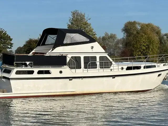 Valkkruiser 11.00 Flybridge