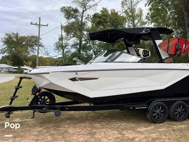 Super Air Nautique G23