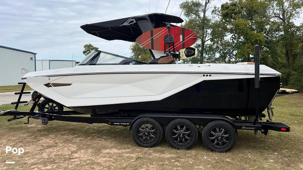 2022 Nautique g23