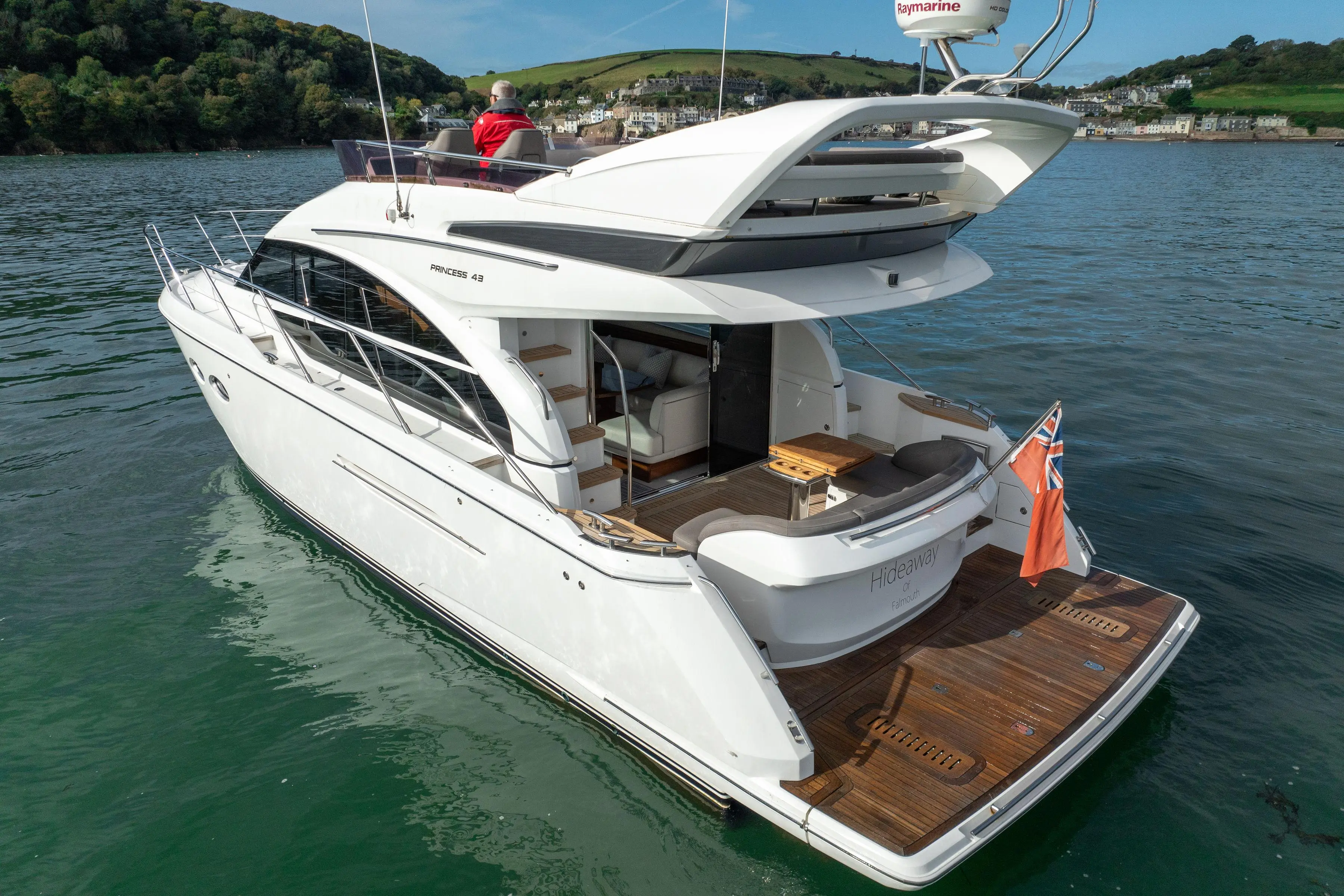 2016 Princess 43