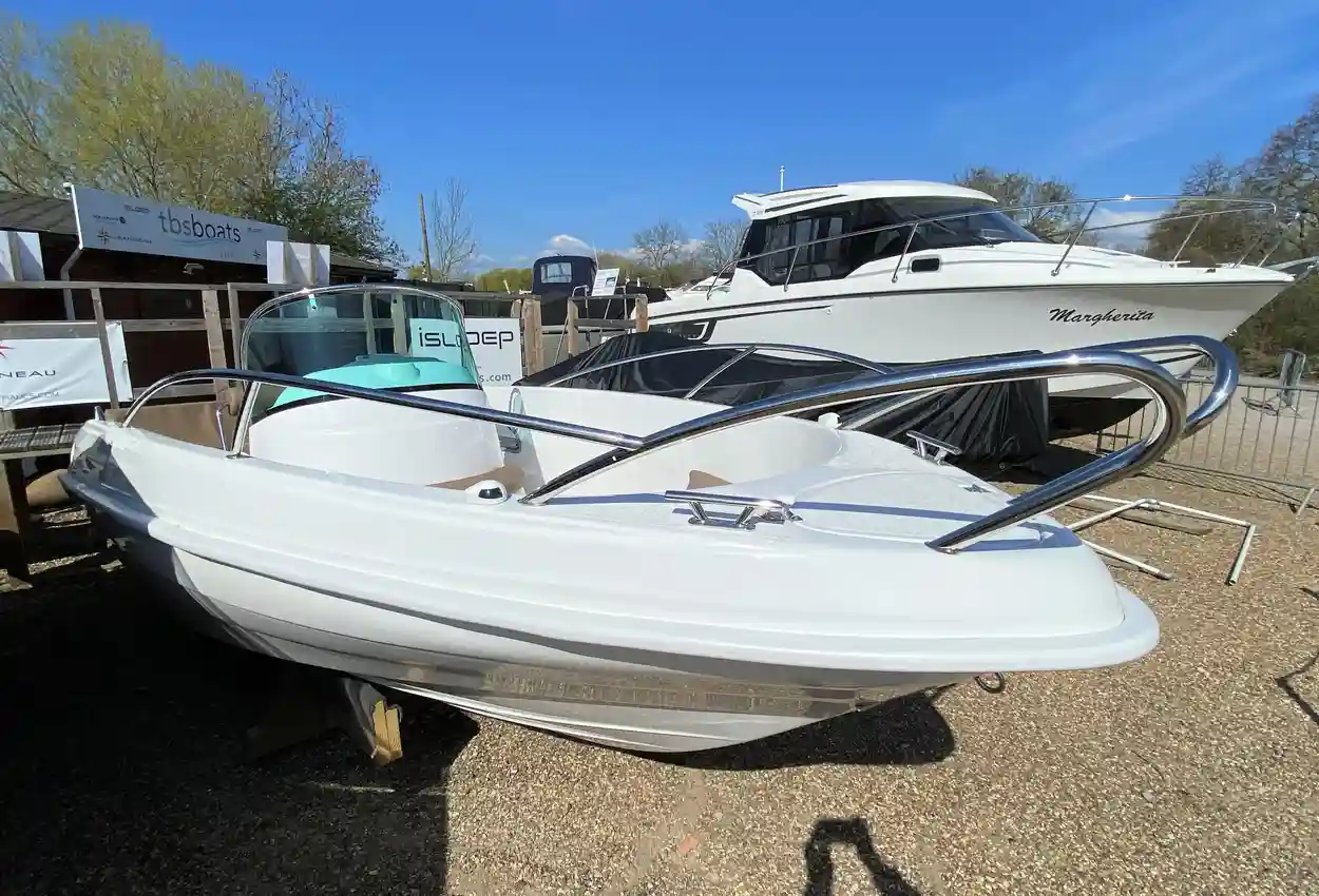 TRIDENTE 550 WA   BOAT ONLY 2021