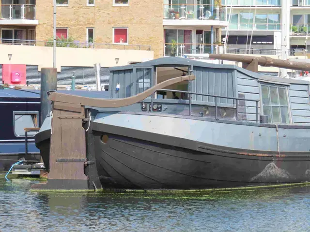 Tjalk Dutch Barge