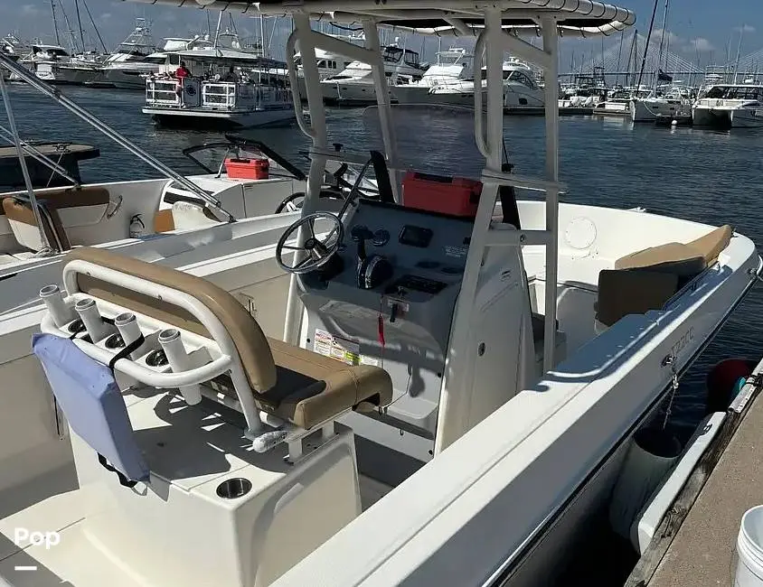 2022 Bayliner t22cc