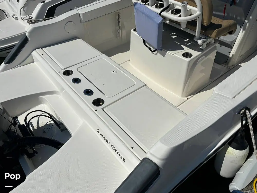 2022 Bayliner t22cc