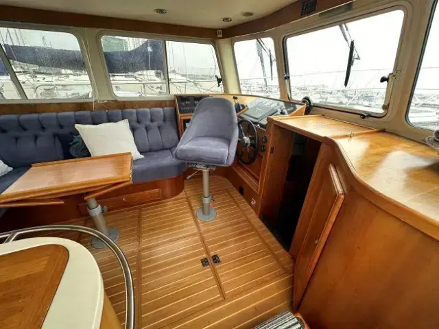 Corvette 320 Aft Cabin