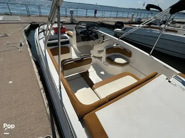 Bayliner VR6 OB