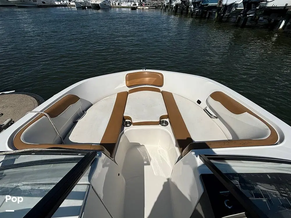 2022 Bayliner vr6 ob