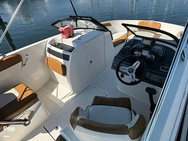 Bayliner VR6 OB