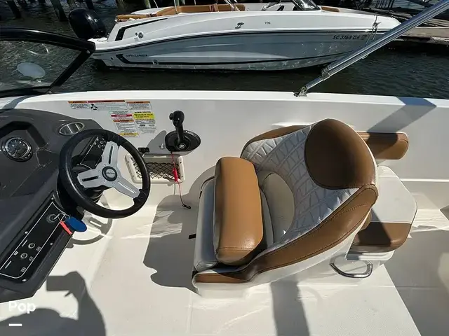 Bayliner VR6 OB