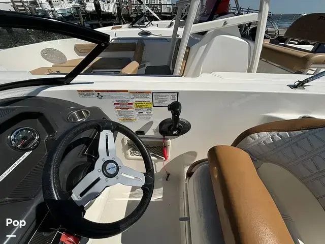 Bayliner VR6 OB