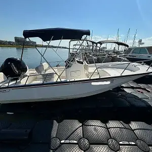 2022 Boston Whaler 170 Montauk