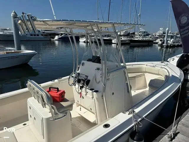 Cobia Boats 237 CC