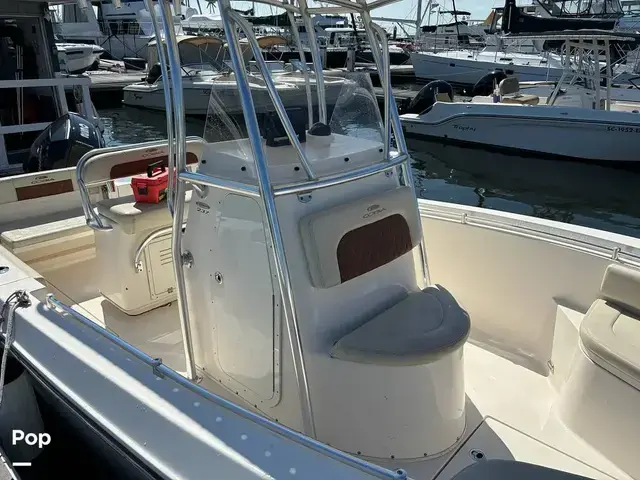 Cobia Boats 237 CC