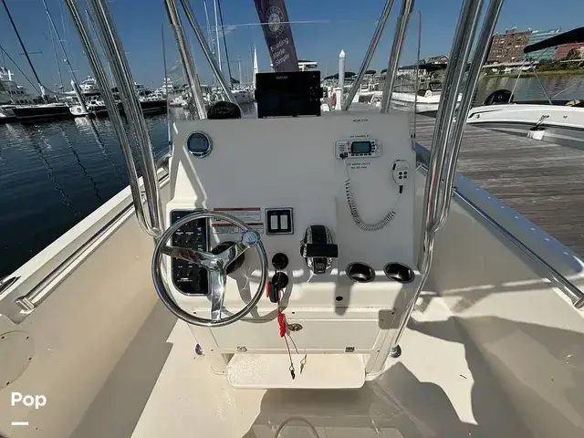 Cobia Boats 237 CC