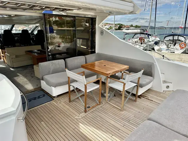 Sunseeker Predator 74