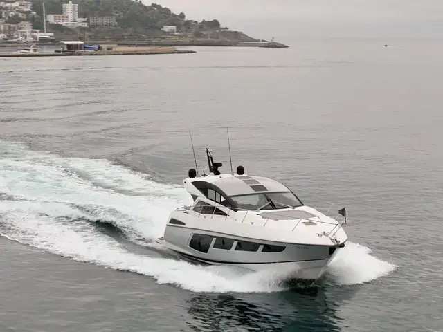 Sunseeker Predator 57