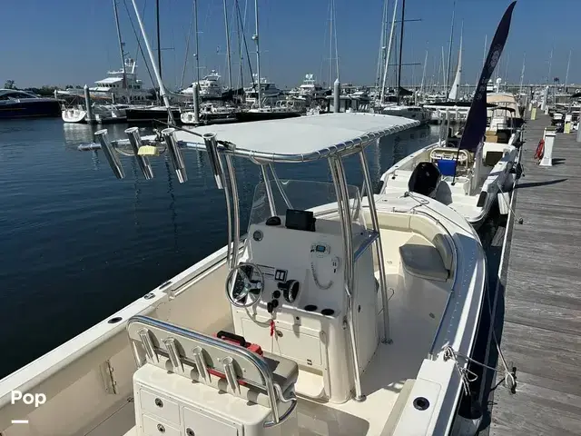 Cobia Boats 237 CC