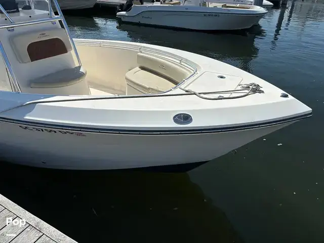 Cobia Boats 237 CC