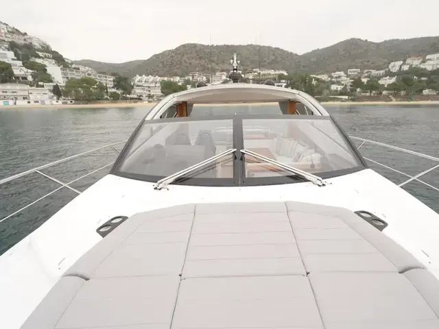 Sunseeker Predator 57