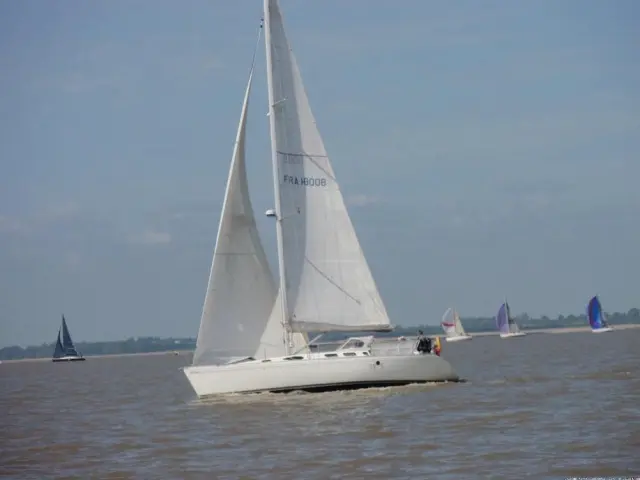 1991 Beneteau first 38s5