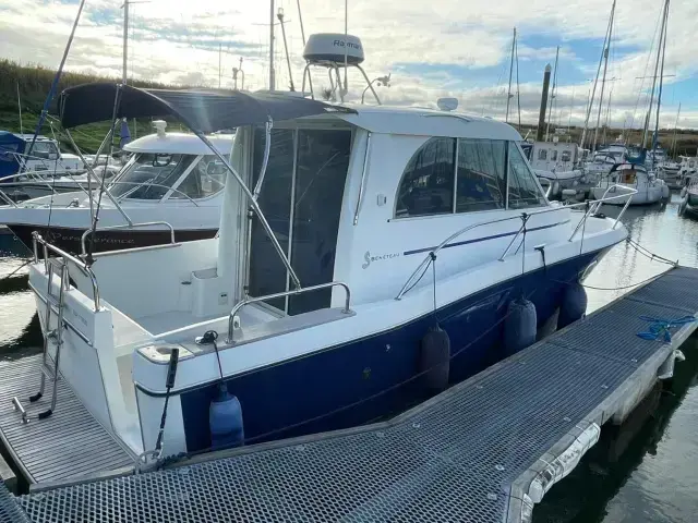 Beneteau Antares 760