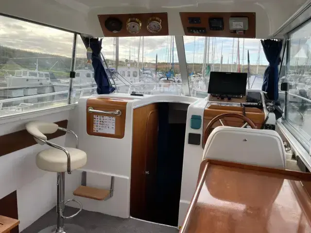 Beneteau Antares 760