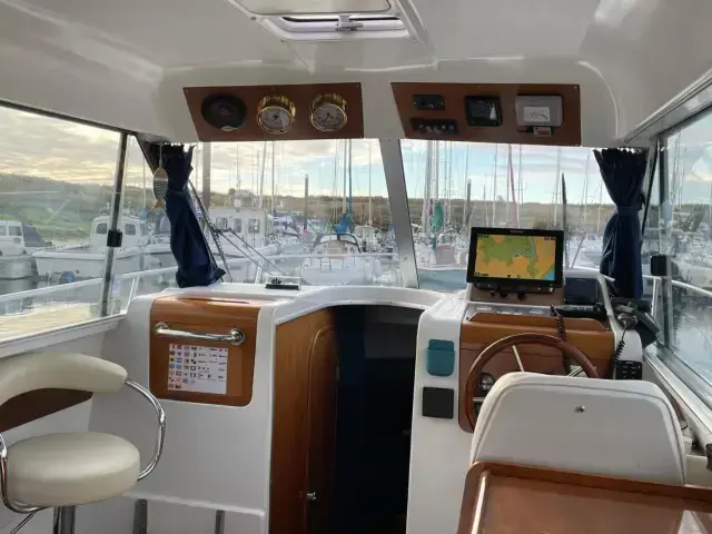 Beneteau Antares 760